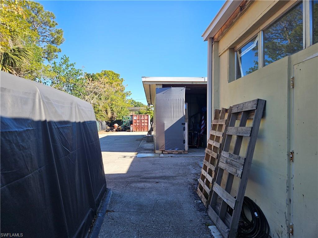 27900 Industrial St Property Photo 7