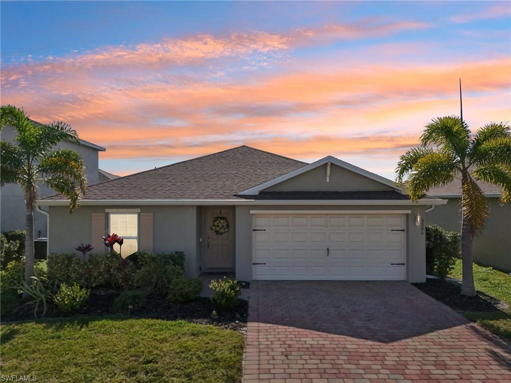 3306 Acapulco Cir Property Photo 2