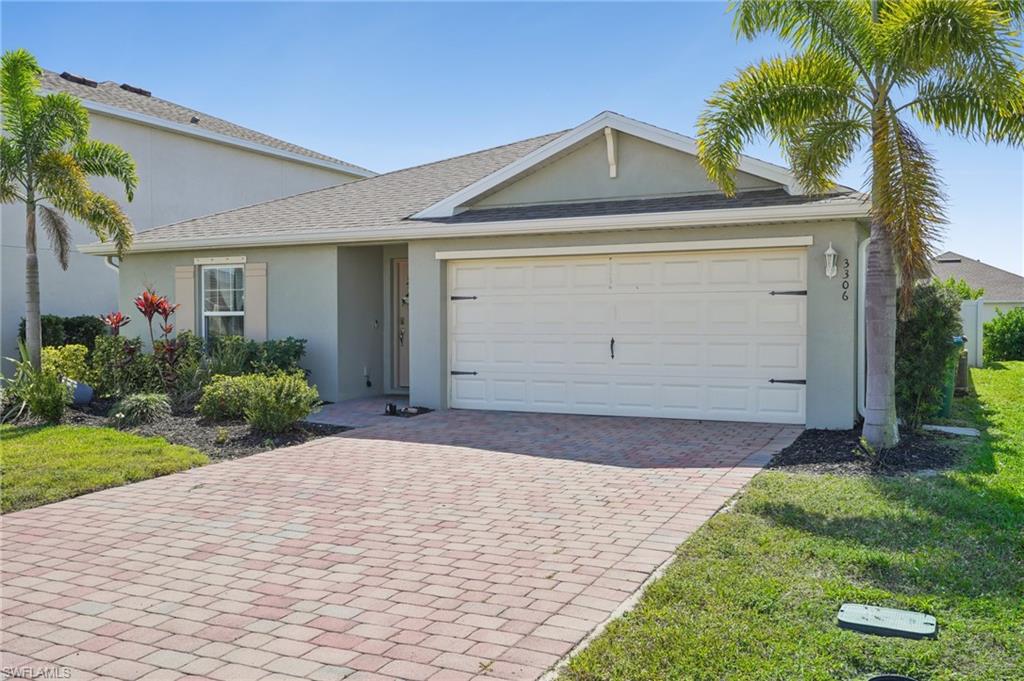 3306 Acapulco Cir Property Photo 4
