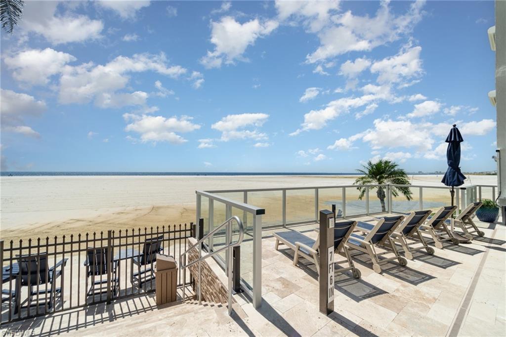 6612 Estero Blvd 1104 Property Photo 11