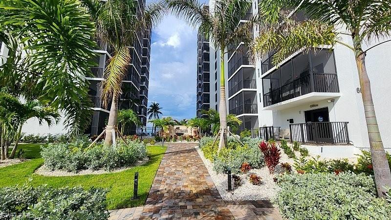 6612 Estero Blvd 1104 Property Photo 15