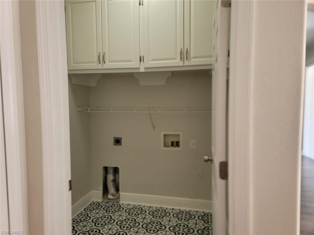 3217 50th St W Property Photo 16