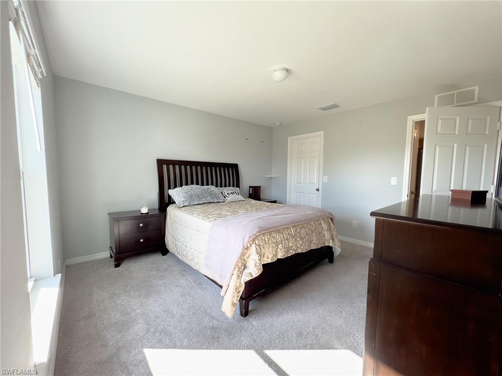 2507 Nw 8th Pl Property Photo 12