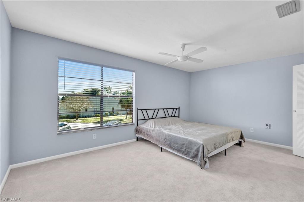 1423 Sw Courtyards Ter 70 Property Photo 13
