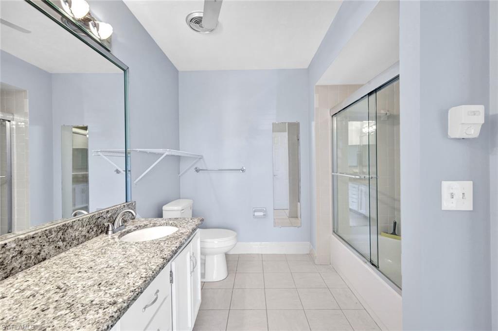 1423 Sw Courtyards Ter 70 Property Photo 16