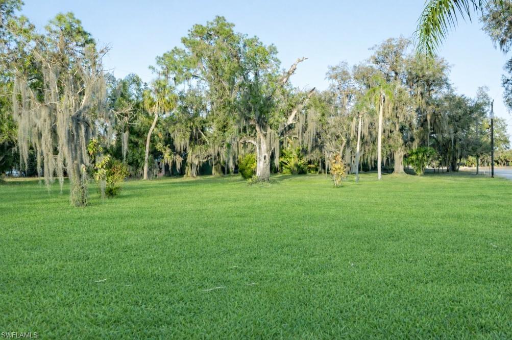 2014 Fort Denaud Rd Property Photo 1