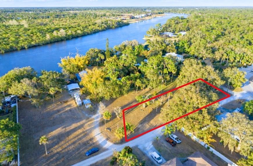 2014 Fort Denaud Rd Property Photo 3