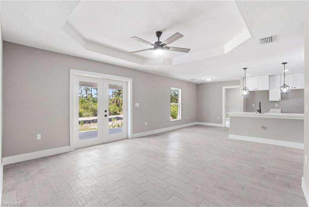 1131 Plantation Rd Property Photo 3