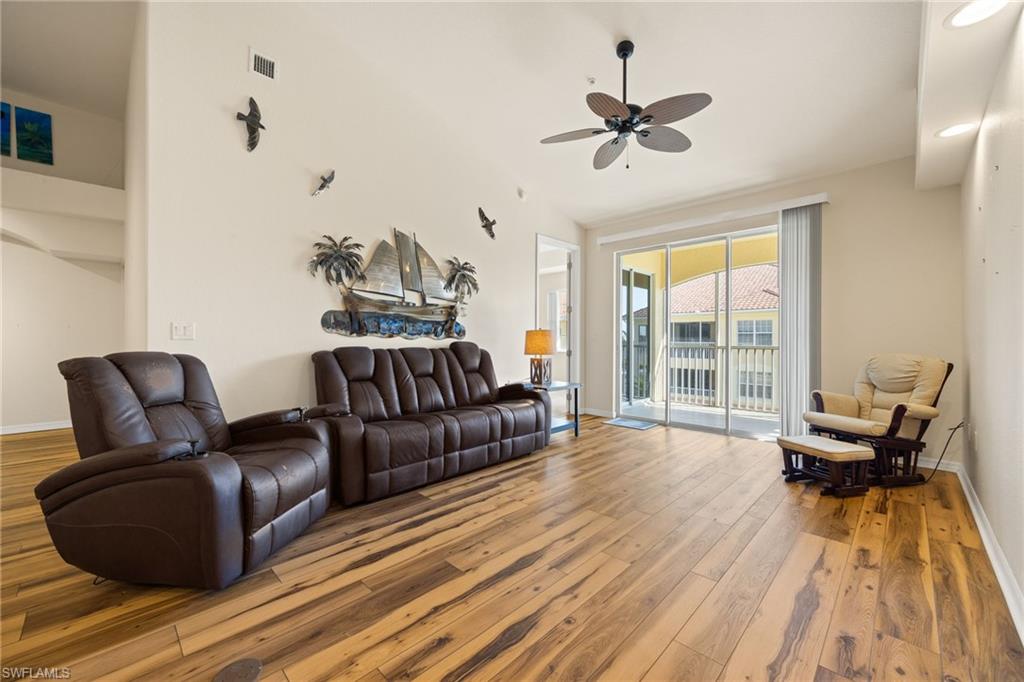 1105 Van Loon Commons Cir 304 Property Photo 16