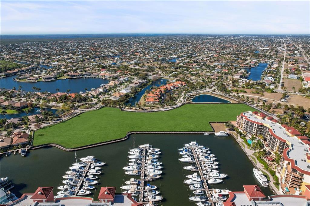 5803 Overseas Way Property Photo 8