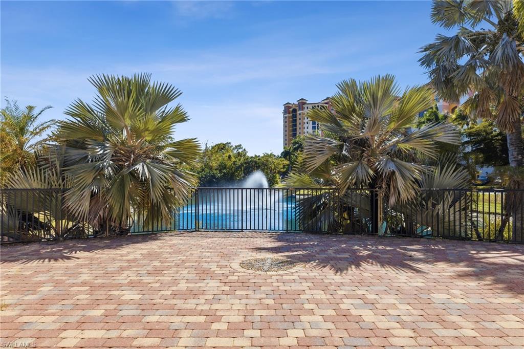 5803 Overseas Way Property Photo 14