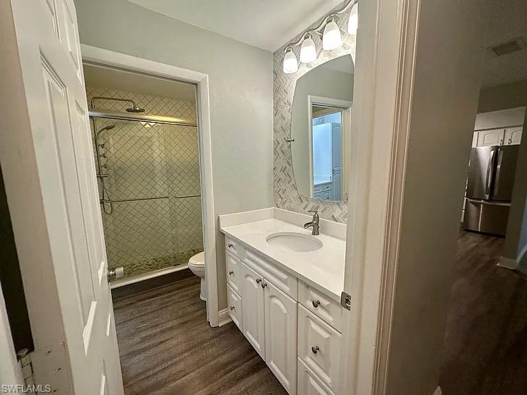 6168 Principia Dr 2 Property Photo 10