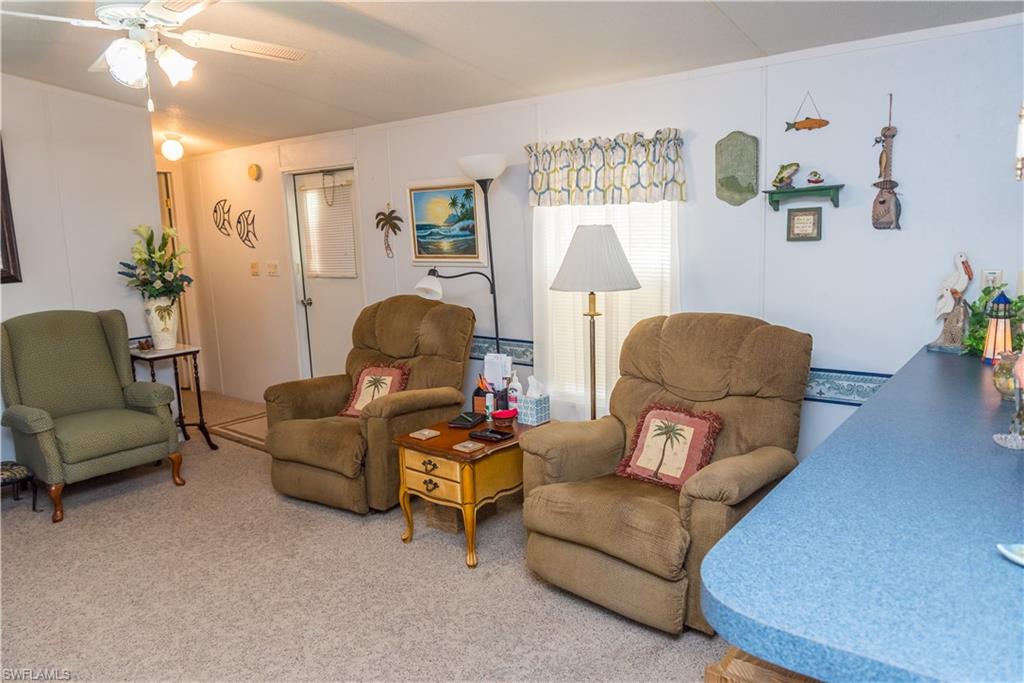 12130 Palm Dr Property Photo 7