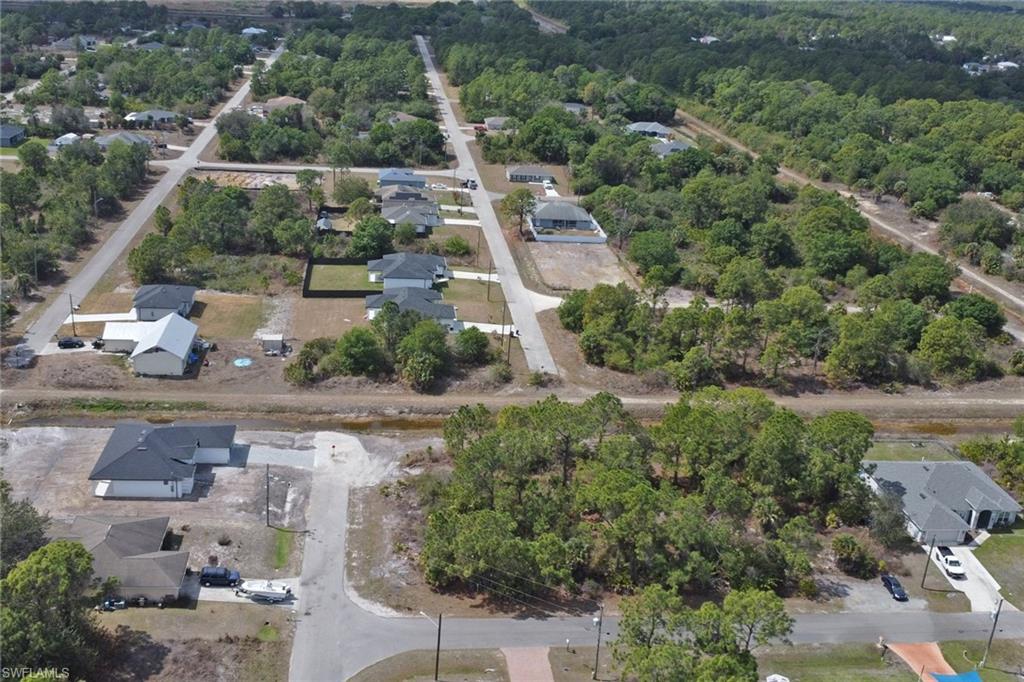 4601 Laura Ave N Property Photo 6