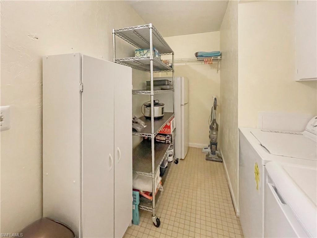 4070 Looking Glass Ln 3101 Property Photo 16