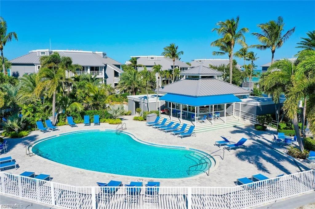 1602 Lands End Village Property Photo 44