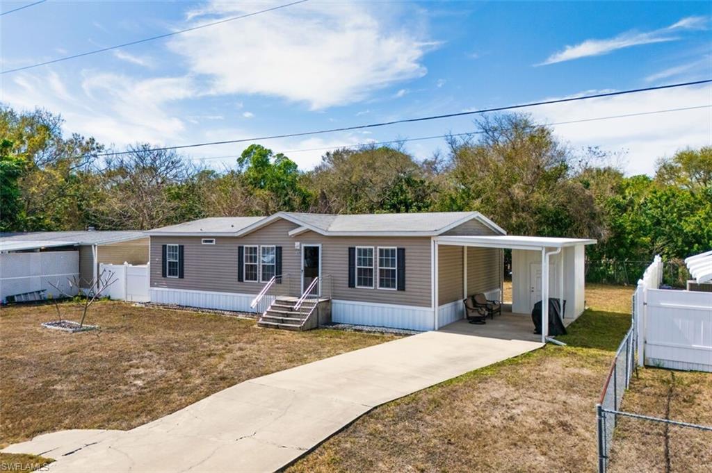 7638 Peyraud Dr Property Photo 6