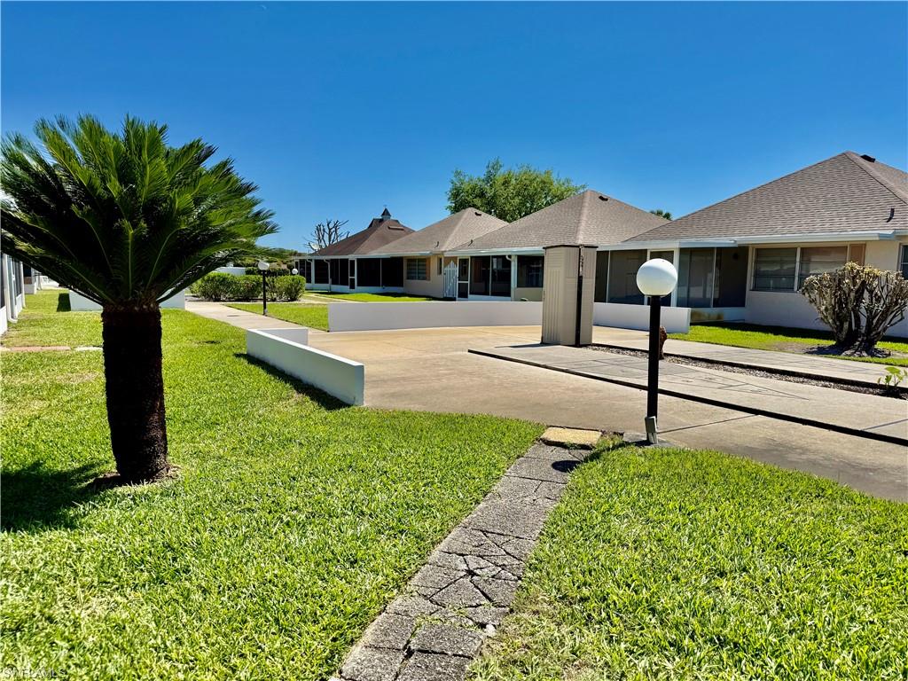 318 Joel Blvd Property Photo 8