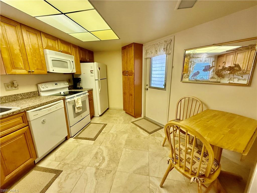 318 Joel Blvd Property Photo 20