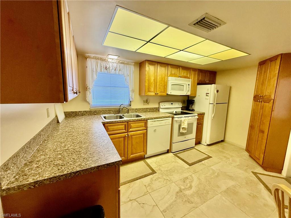 318 Joel Blvd Property Photo 22