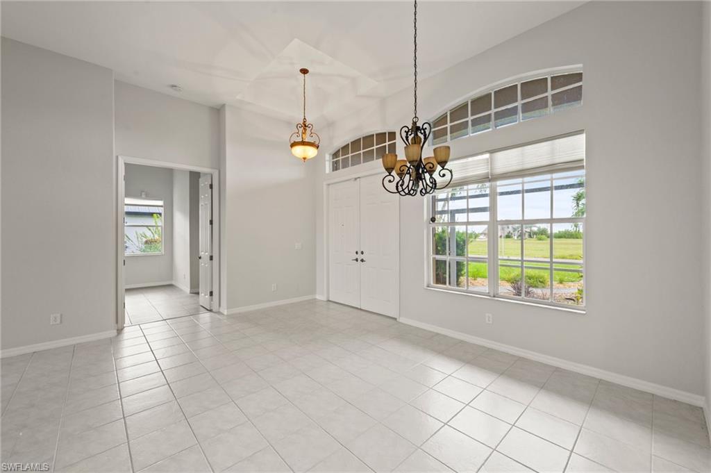 2727 Nw 45th Pl Property Photo 11