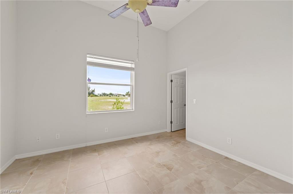 2727 Nw 45th Pl Property Photo 15
