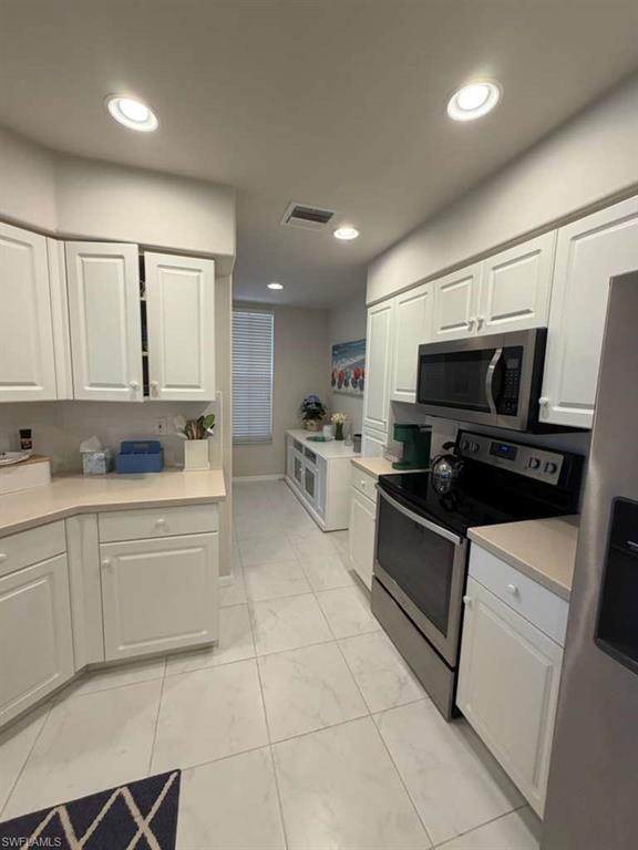 17020 Willowcrest Way 210 Property Photo 5