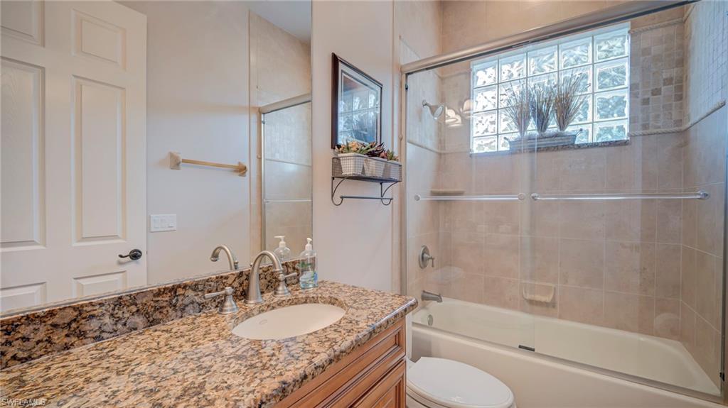 7350 Green Acre Ln Property Photo 14