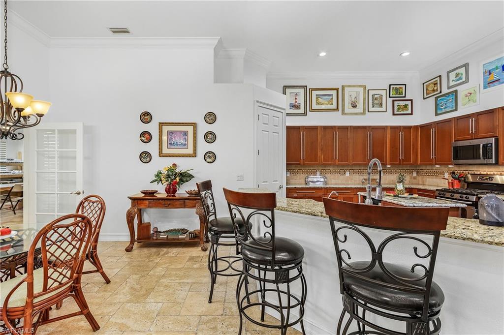 16056 Waterleaf Ln Property Photo 12
