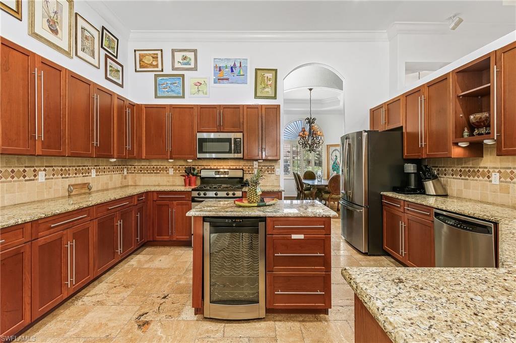 16056 Waterleaf Ln Property Photo 13