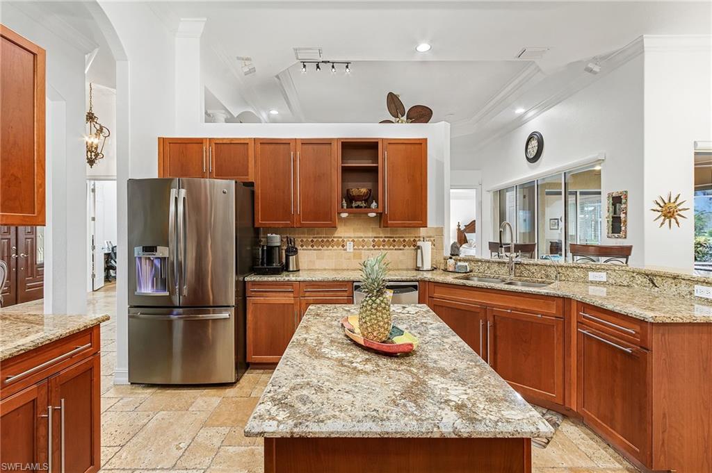 16056 Waterleaf Ln Property Photo 14