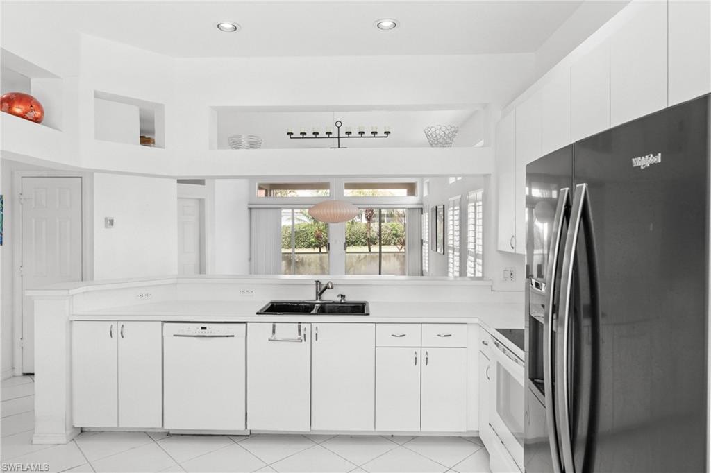12739 Devonshire Lakes Cir Property Photo 11