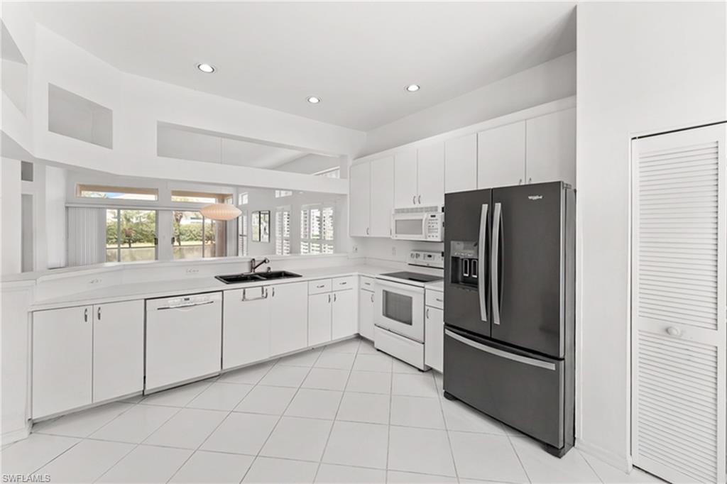 12739 Devonshire Lakes Cir Property Photo 13