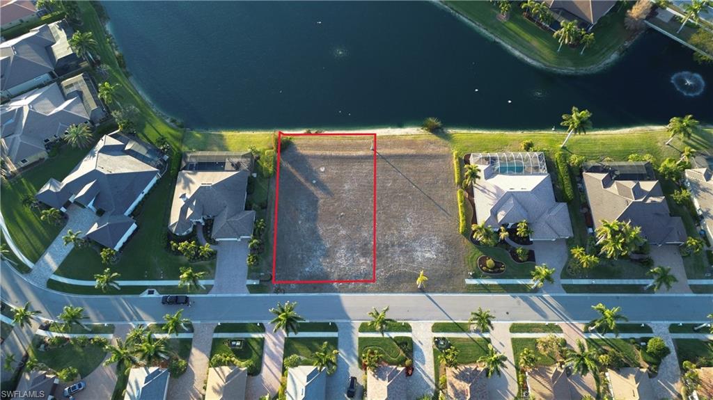 5808 Harbour Cir Property Photo 1
