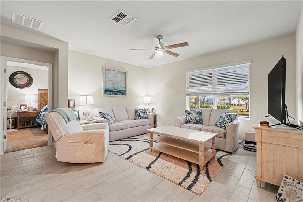 20245 Camino Torcido Loop Property Photo 5