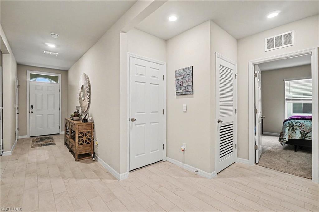 20245 Camino Torcido Loop Property Photo 6