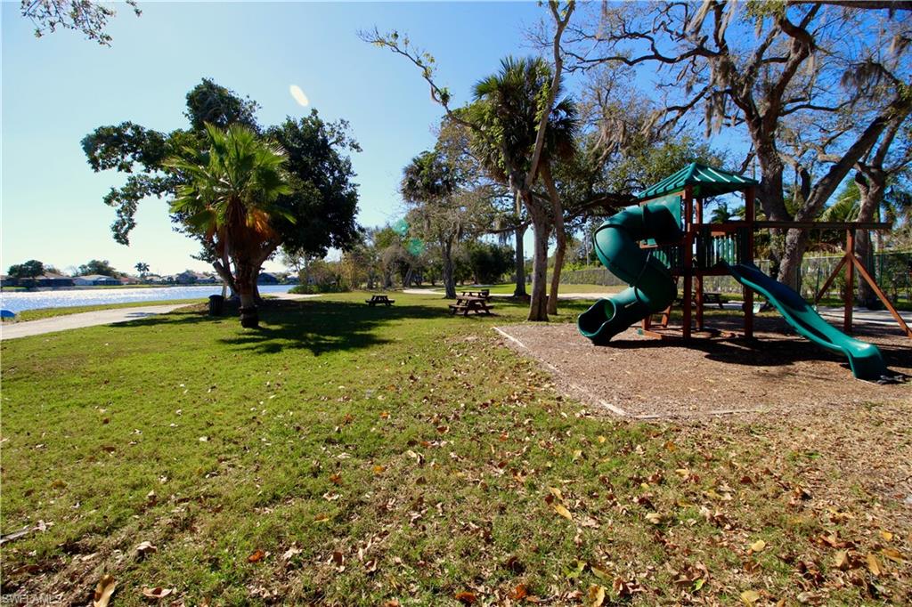 9641 Halyards Ct 12 Property Photo 41