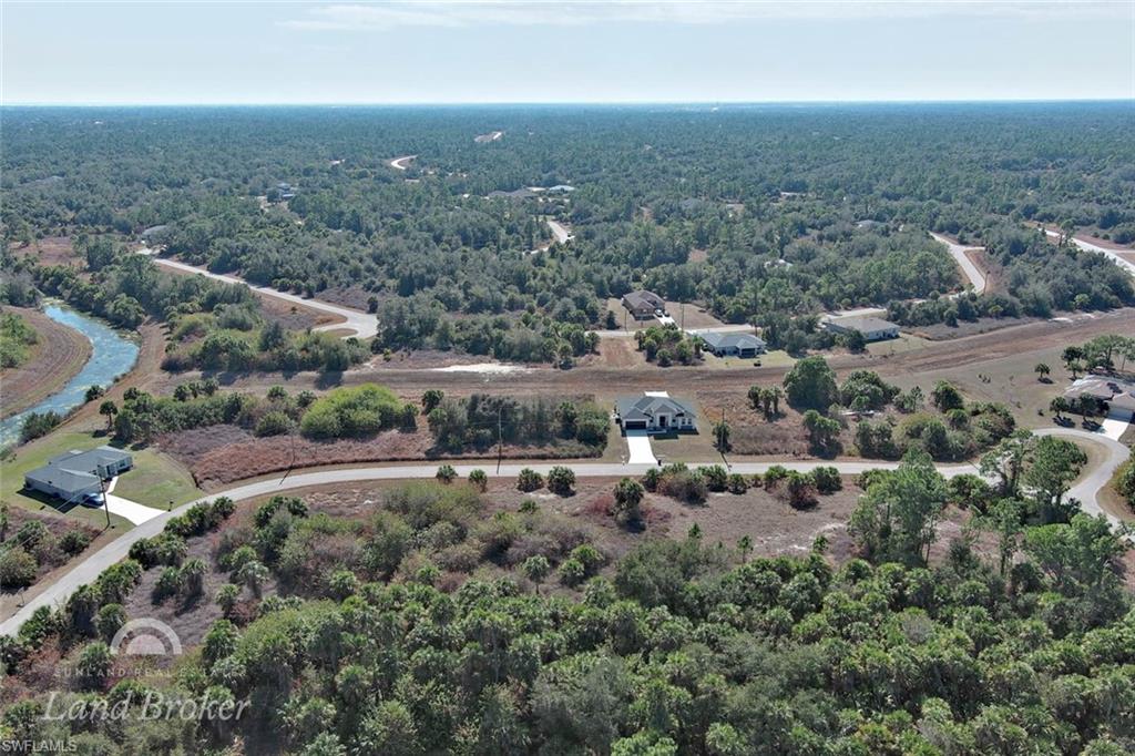 Eastman Cir Property Photo 14