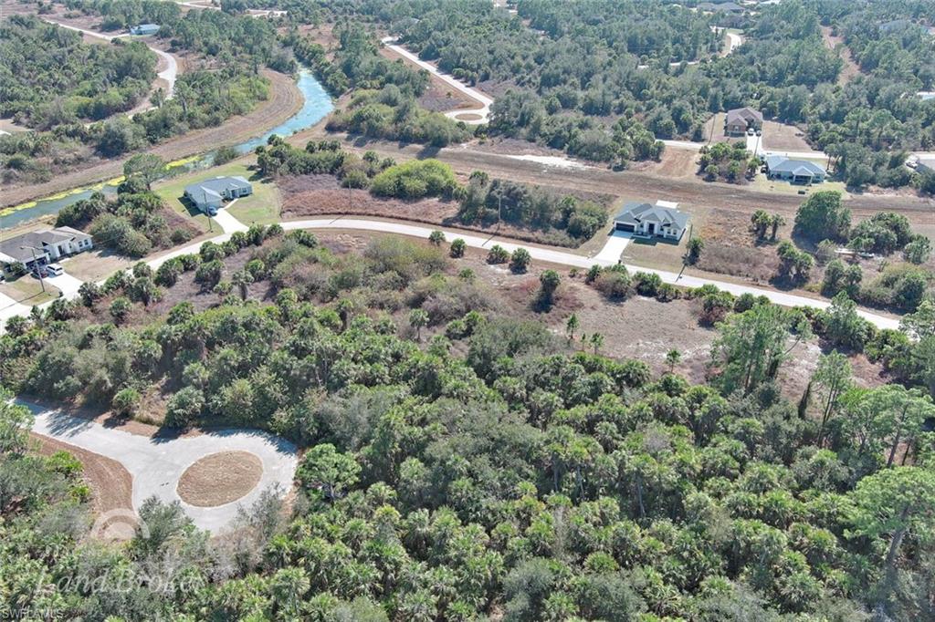 Eastman Cir Property Photo 15