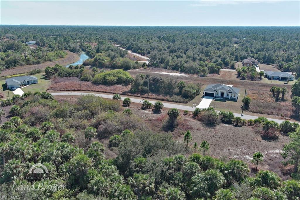 Eastman Cir Property Photo 16