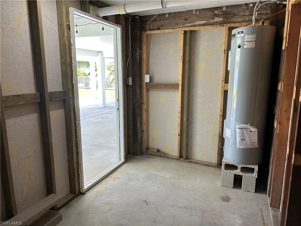 942 Prescott St Property Photo 33