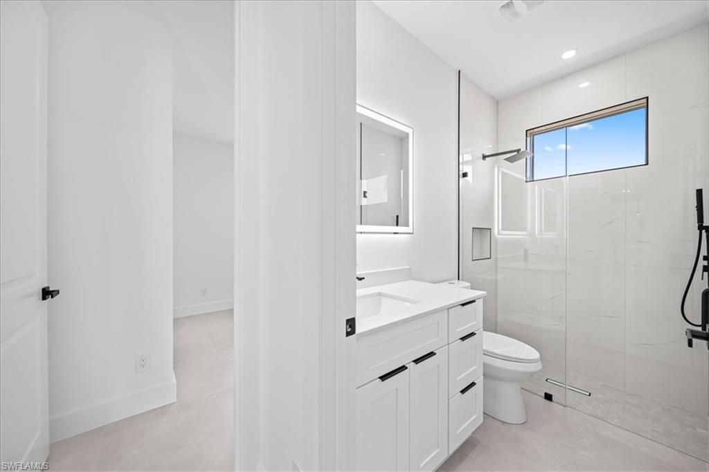 2724 Nw 21st St Property Photo 18