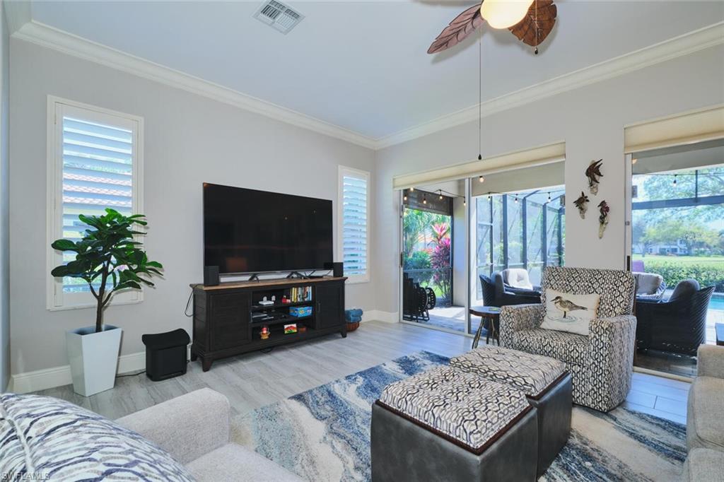 16412 Willowcrest Way Property Photo 15