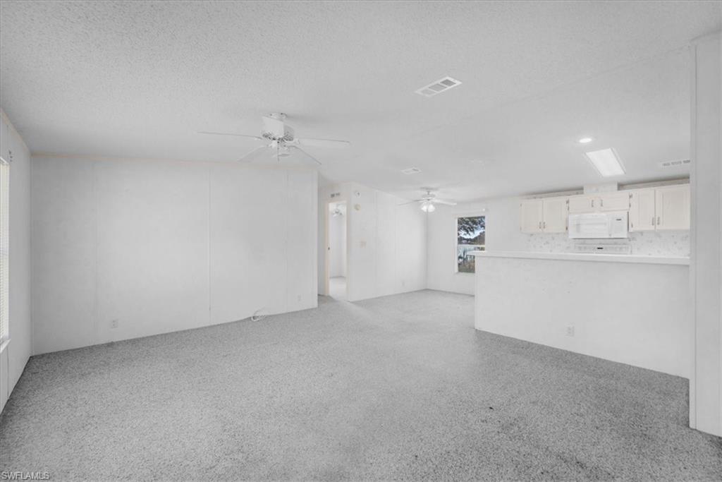 1151 Peaceful Ln Property Photo 10