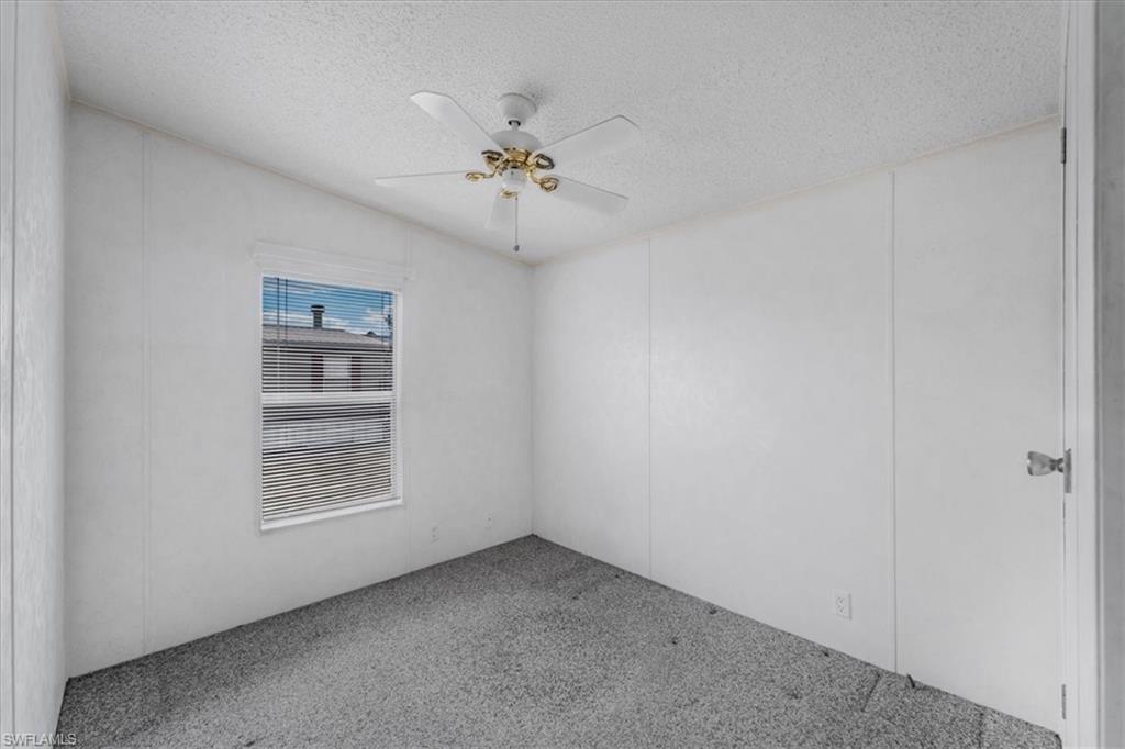 1151 Peaceful Ln Property Photo 20