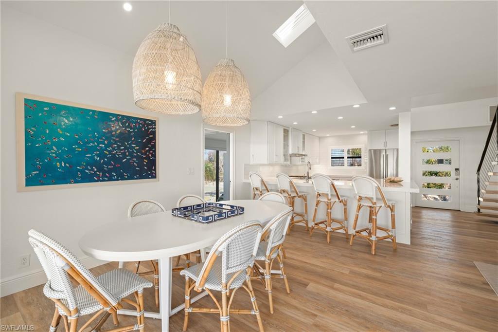19 Beach Homes Property Photo 13