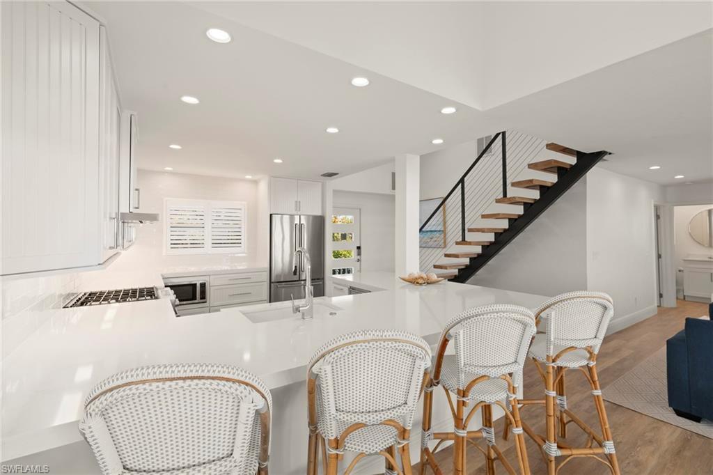 19 Beach Homes Property Photo 16