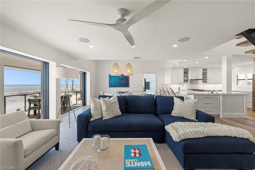 19 Beach Homes Property Photo 17