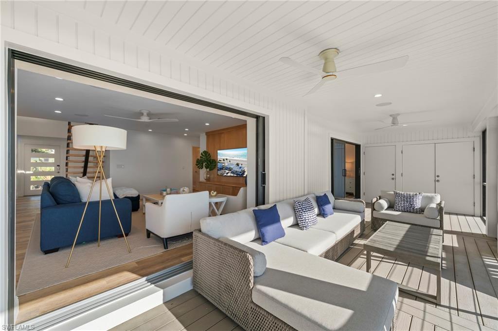 19 Beach Homes Property Photo 20