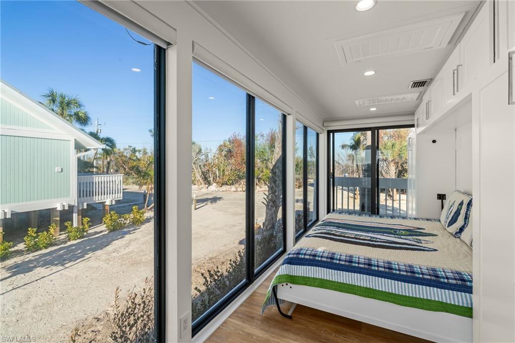 19 Beach Homes Property Photo 34